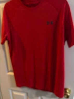 Under Armour Red Crew Neck HeatGear Tee